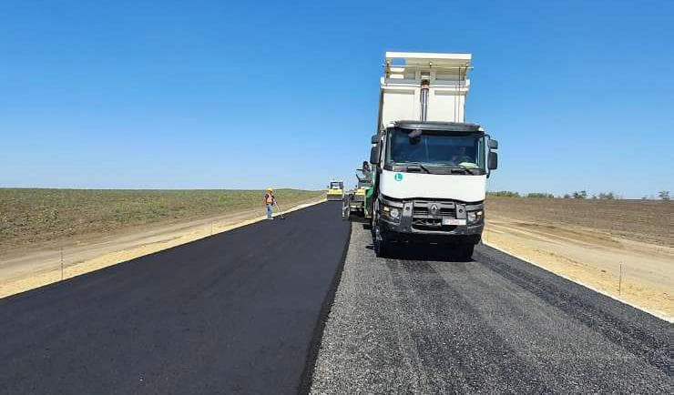 Road Modernization Project Lutendele – Drc gallery image 3
